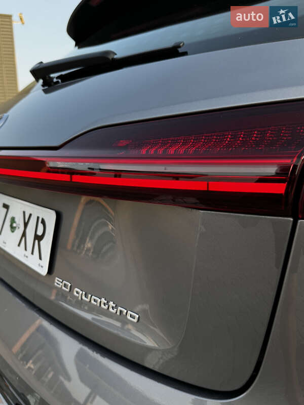 Внедорожник / Кроссовер Audi e-tron 2020 в Львове
