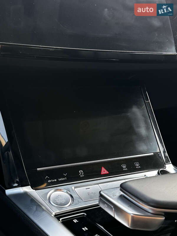 Внедорожник / Кроссовер Audi e-tron 2020 в Львове