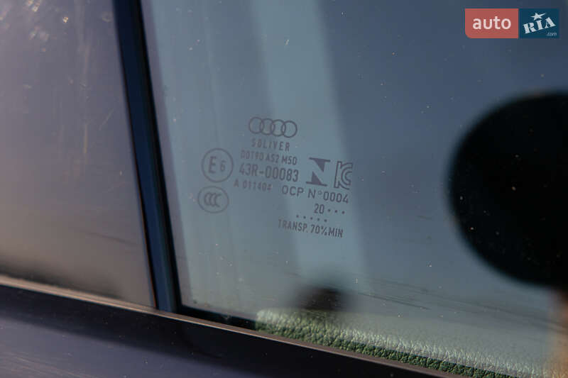 Внедорожник / Кроссовер Audi e-tron 2020 в Ужгороде