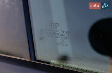 Внедорожник / Кроссовер Audi e-tron 2020 в 