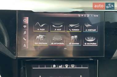 Внедорожник / Кроссовер Audi e-tron 2019 в 