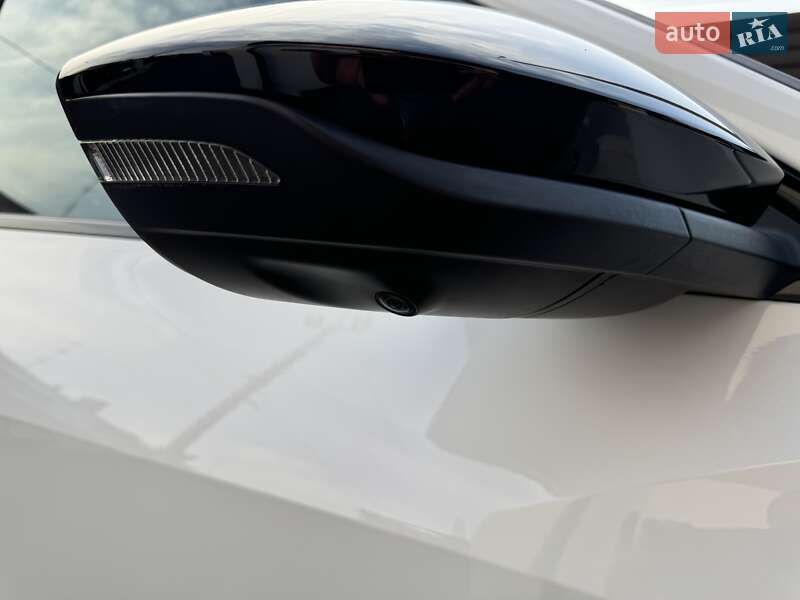 Внедорожник / Кроссовер Audi e-tron 2022 в Луцке