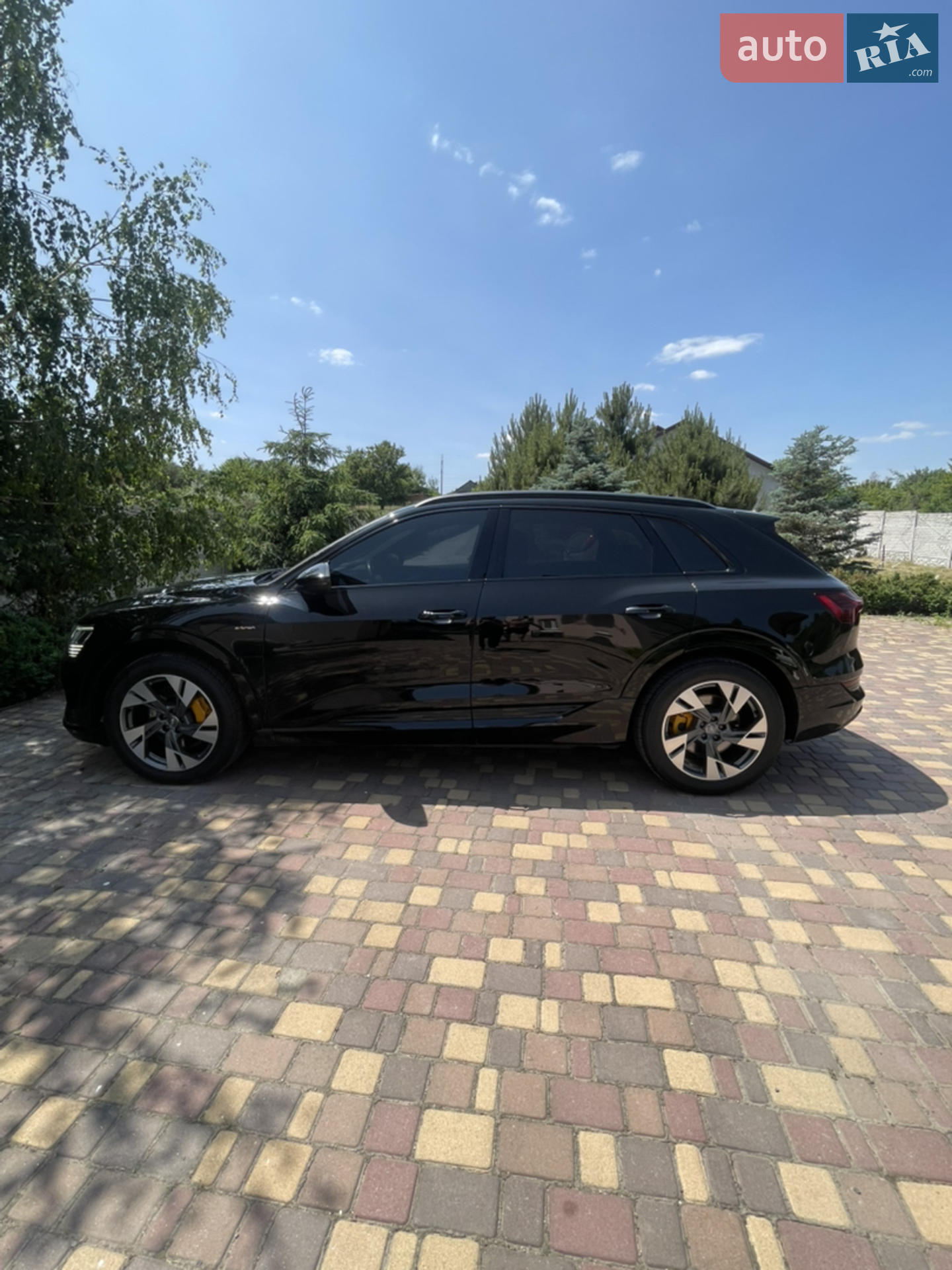 2020 Audi e-tron - мініатюра 5