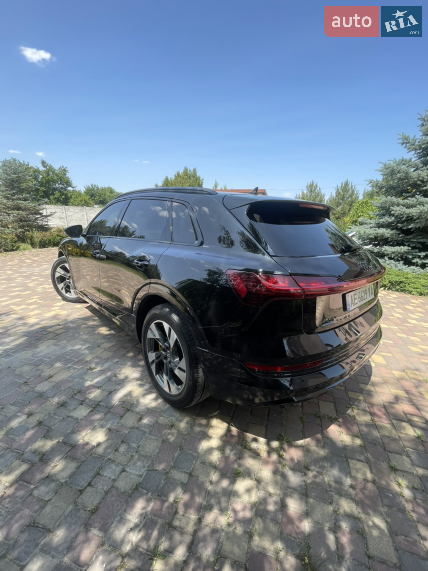 2020 Audi e-tron - мініатюра 8