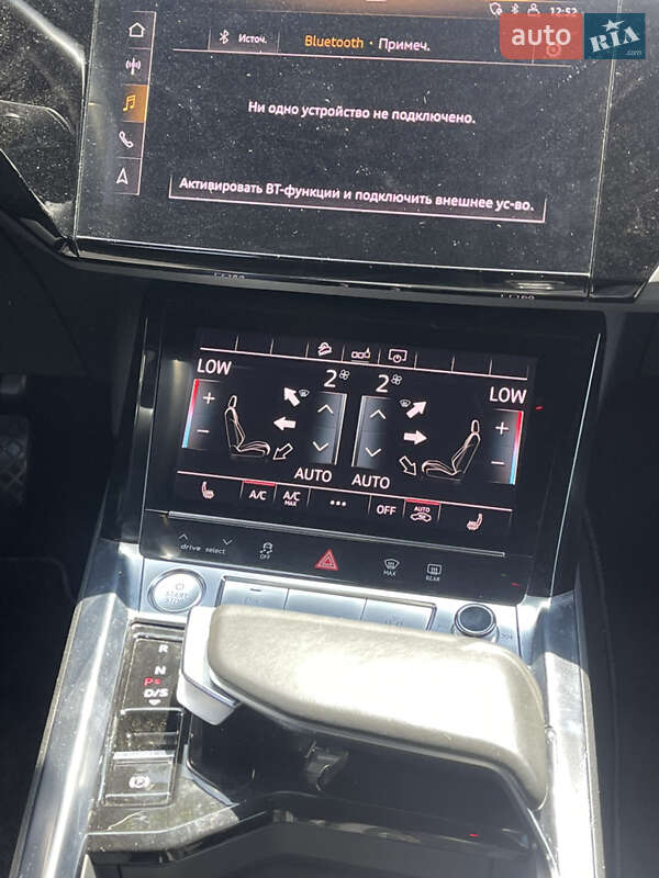 Внедорожник / Кроссовер Audi e-tron 2020 в Днепре