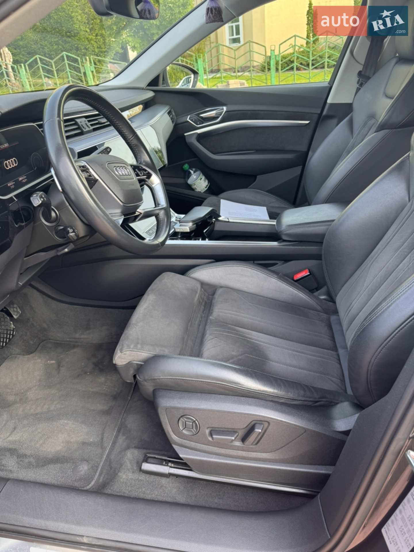2019 Audi e-tron - мініатюра 9