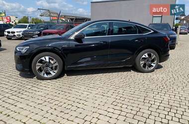 Внедорожник / Кроссовер Audi e-tron 2021 в 