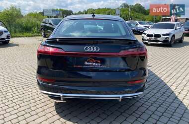 Внедорожник / Кроссовер Audi e-tron 2021 в 