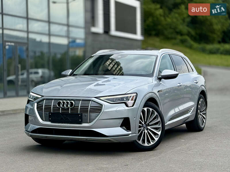 Audi e-tron 2019