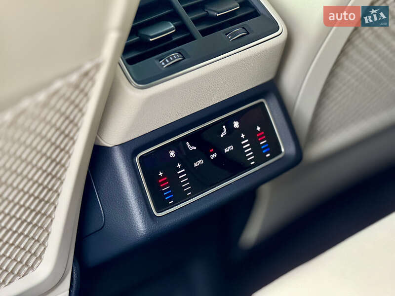 Внедорожник / Кроссовер Audi e-tron 2019 в Харькове