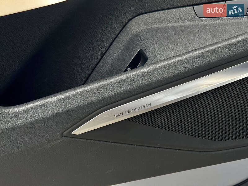 Внедорожник / Кроссовер Audi e-tron 2019 в Харькове