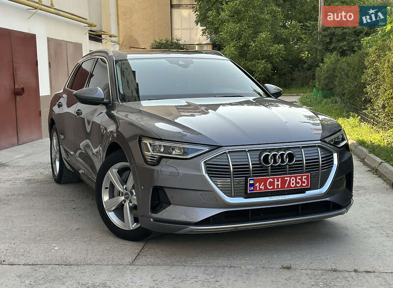 Audi e-tron 2019