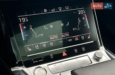 Внедорожник / Кроссовер Audi e-tron 2021 в 