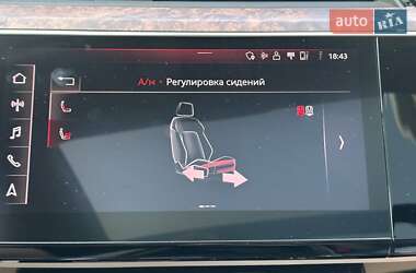 Внедорожник / Кроссовер Audi e-tron 2019 в 