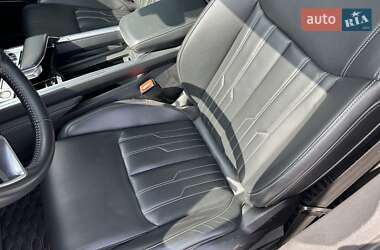 Внедорожник / Кроссовер Audi e-tron 2019 в 