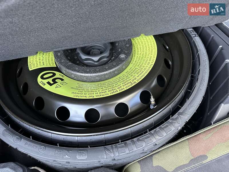 Внедорожник / Кроссовер Audi e-tron 2019 в Запорожье