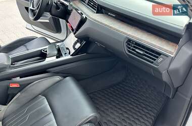 Внедорожник / Кроссовер Audi e-tron 2019 в 