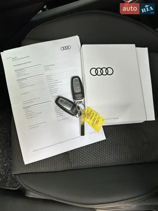 Позашляховик / Кросовер Audi e-tron 2022 в Харкові документ