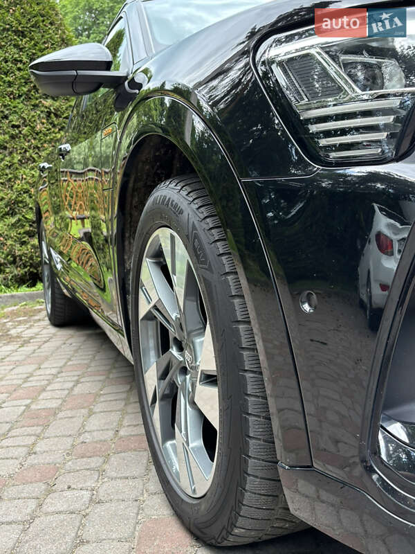 Внедорожник / Кроссовер Audi e-tron 2020 в Дрогобыче