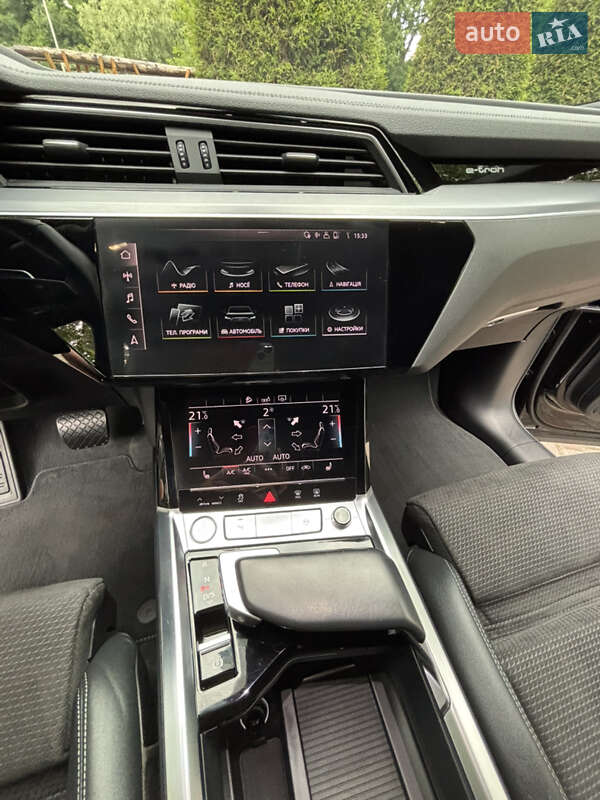 Внедорожник / Кроссовер Audi e-tron 2020 в Дрогобыче