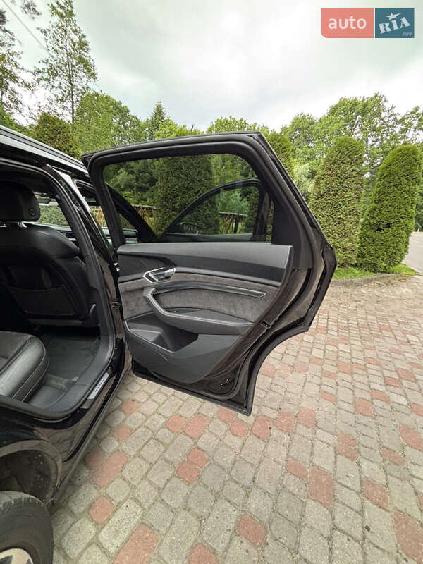 Внедорожник / Кроссовер Audi e-tron 2020 в Дрогобыче