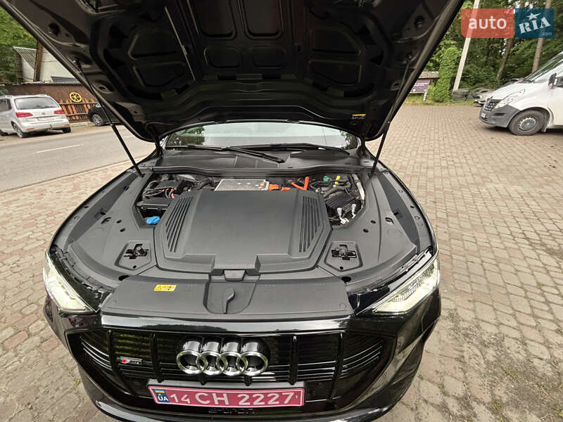 Внедорожник / Кроссовер Audi e-tron 2020 в Дрогобыче