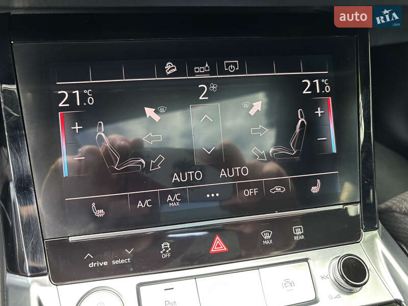 Внедорожник / Кроссовер Audi e-tron 2020 в Дрогобыче