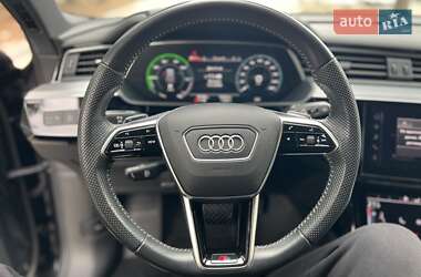 Внедорожник / Кроссовер Audi e-tron 2019 в 