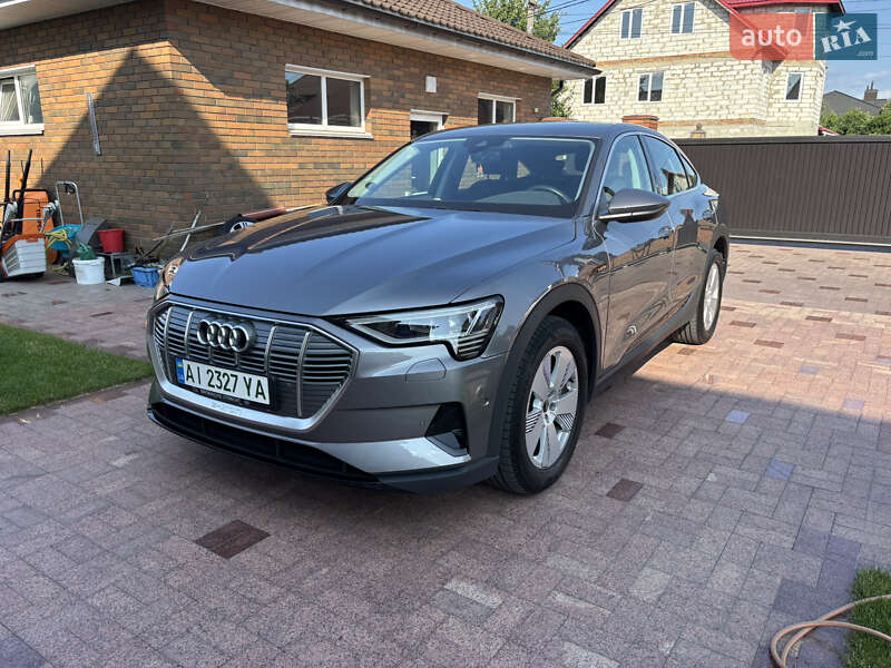 Audi e-tron 2021