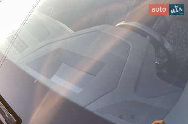 Внедорожник / Кроссовер Audi e-tron 2021 в 