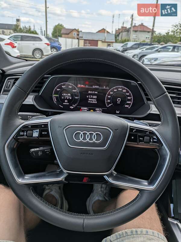 Внедорожник / Кроссовер Audi e-tron 2020 в Львове
