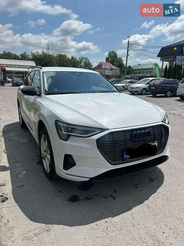 Внедорожник / Кроссовер Audi e-tron 2020 в Ровно