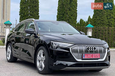 Внедорожник / Кроссовер Audi e-tron 2019 в 
