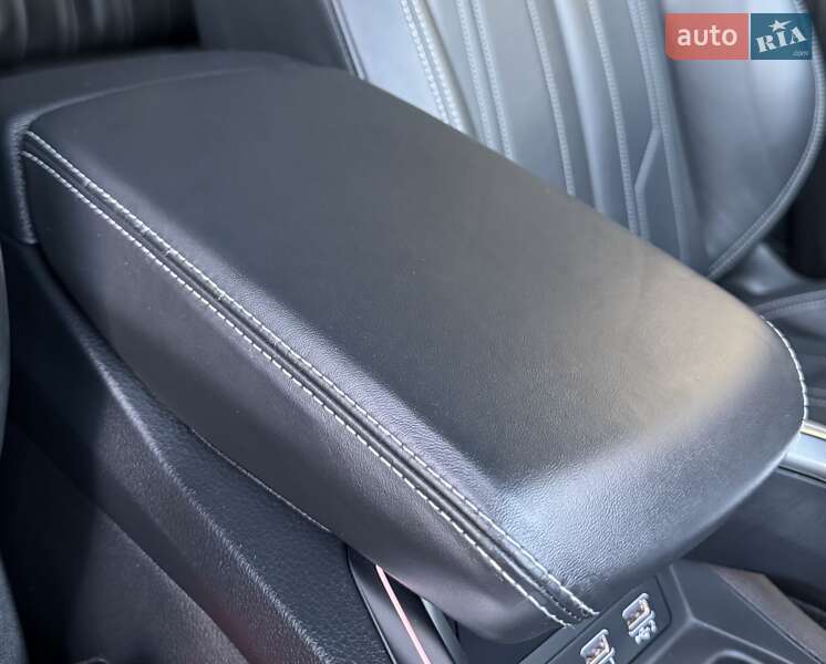 Внедорожник / Кроссовер Audi e-tron 2020 в Ровно