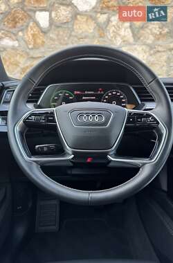 Внедорожник / Кроссовер Audi e-tron 2020 в 