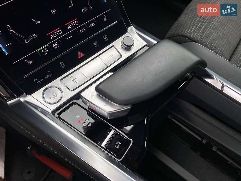 Внедорожник / Кроссовер Audi e-tron 2020 в Львове