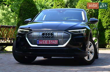 Внедорожник / Кроссовер Audi e-tron 2020 в 