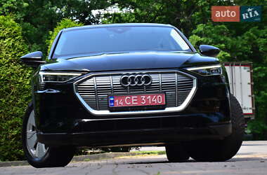 Внедорожник / Кроссовер Audi e-tron 2020 в 