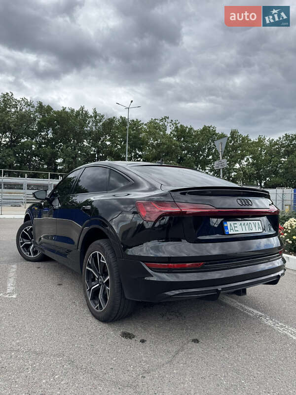Внедорожник / Кроссовер Audi e-tron 2020 в Днепре