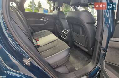 Внедорожник / Кроссовер Audi e-tron 2019 в 