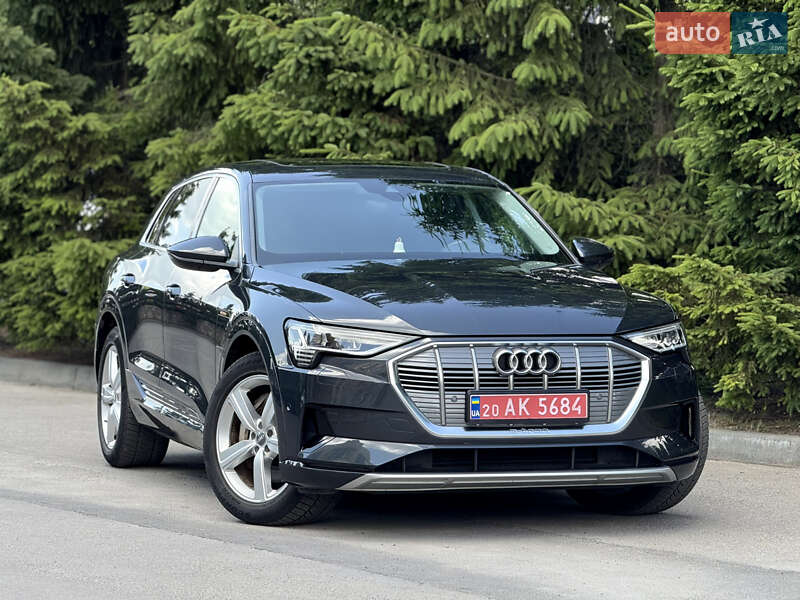 Внедорожник / Кроссовер Audi e-tron 2019 в Тернополе