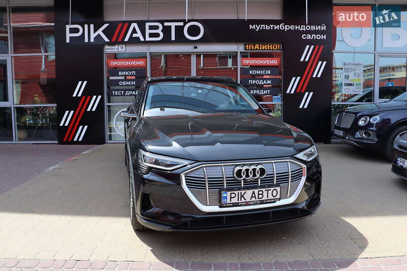 Audi e-tron 2019