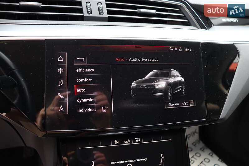 Внедорожник / Кроссовер Audi e-tron 2019 в Львове