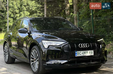 Внедорожник / Кроссовер Audi e-tron 2019 в 