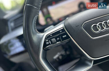 Внедорожник / Кроссовер Audi e-tron 2019 в 