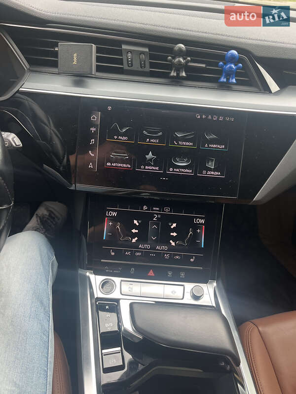 Позашляховик / Кросовер Audi e-tron 2020 в Львові