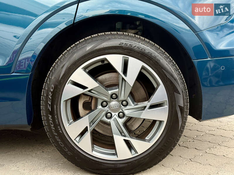 Внедорожник / Кроссовер Audi e-tron 2020 в Днепре фото 31 Внедорожник / Кроссовер Audi e-tron 2020 в Днепре