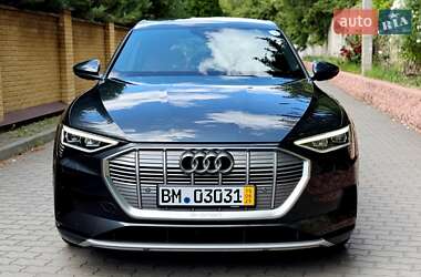 Внедорожник / Кроссовер Audi e-tron 2020 в 