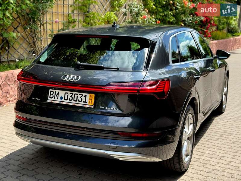 Внедорожник / Кроссовер Audi e-tron 2020 в Хмельницком