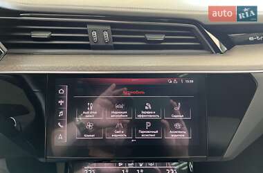 Внедорожник / Кроссовер Audi e-tron 2019 в 